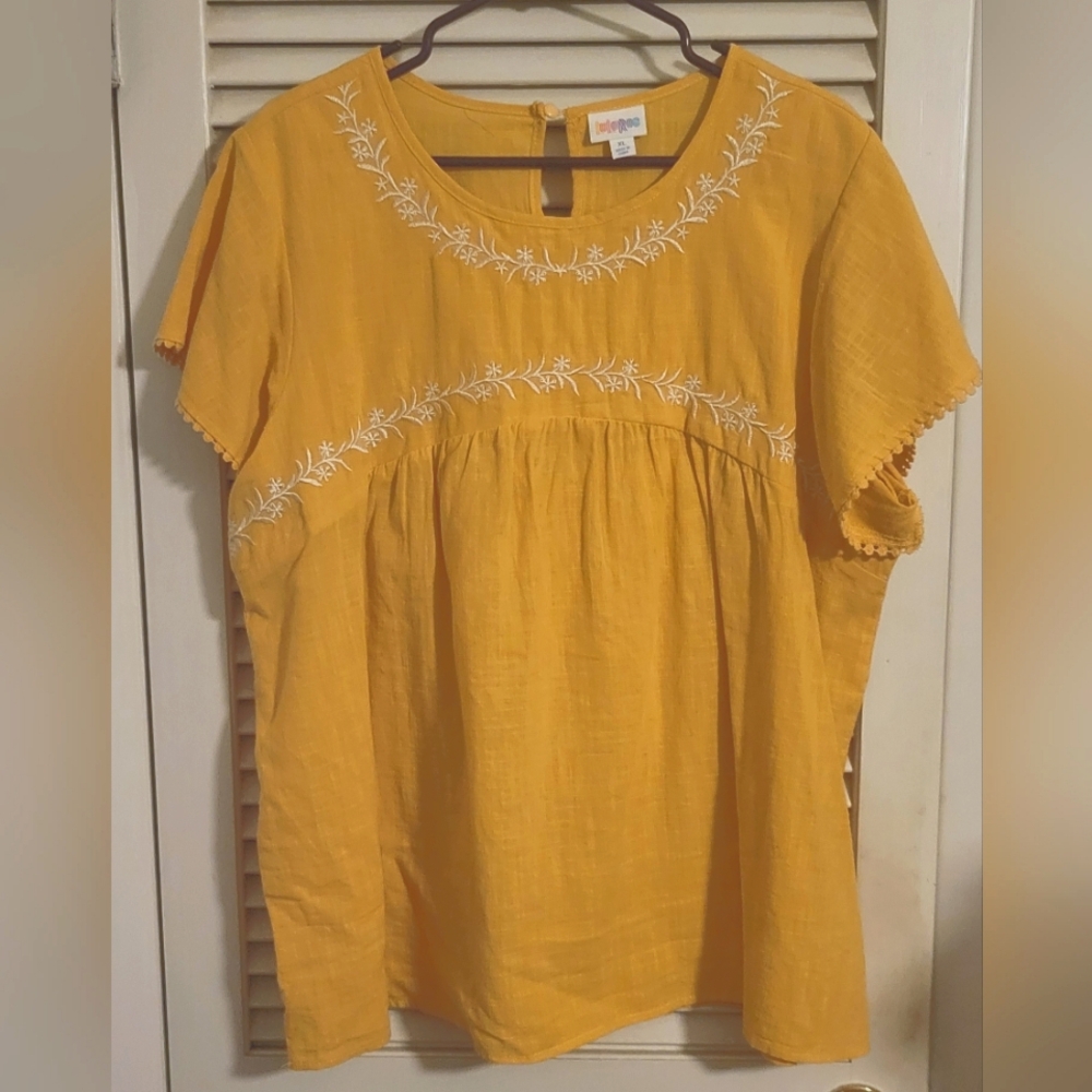 LuLaRoe Paisley Peasant Blouse XL
